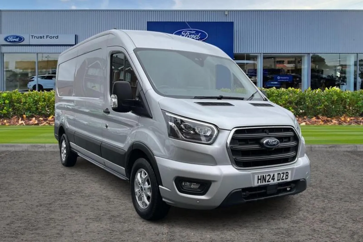 Ford Transit LIMITED - Image 1