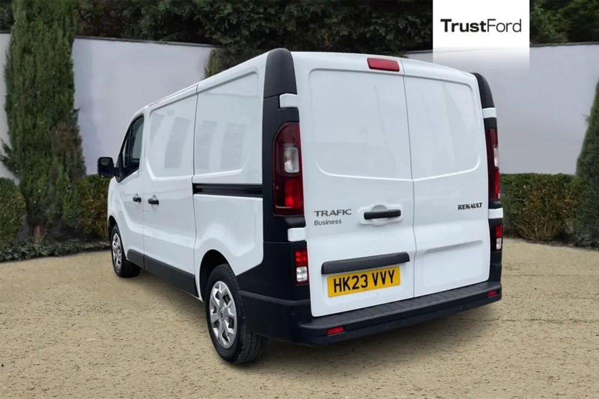 Renault Trafic BUSINESS - Image 2