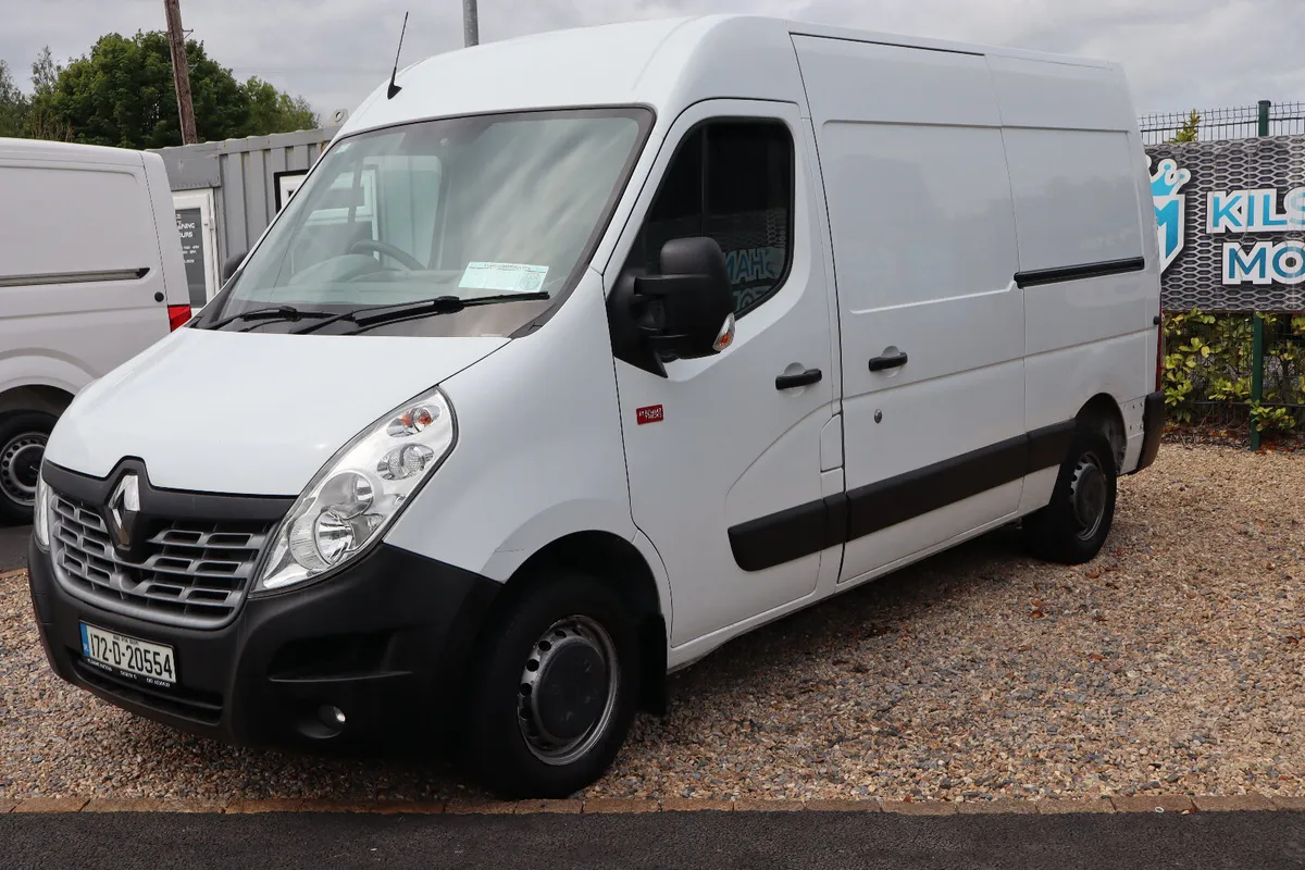 Renault Master 2017 - Image 2