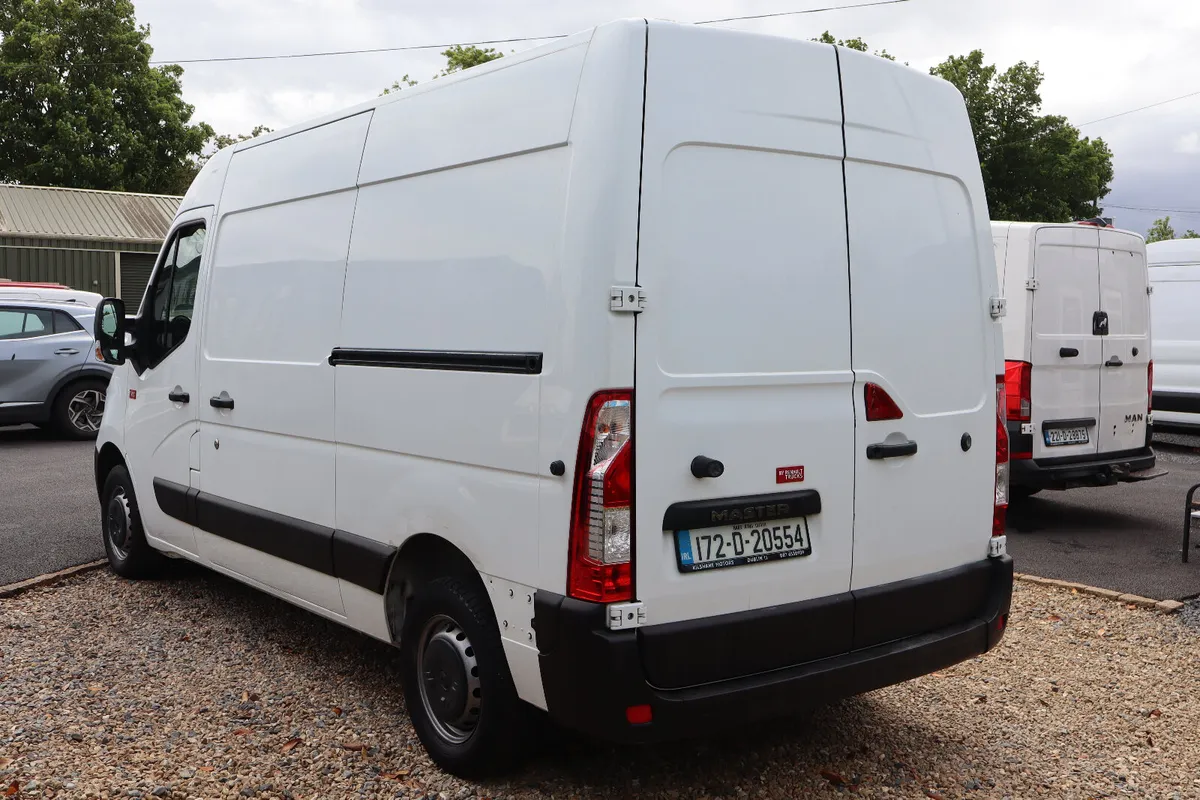 Renault Master 2017 - Image 3