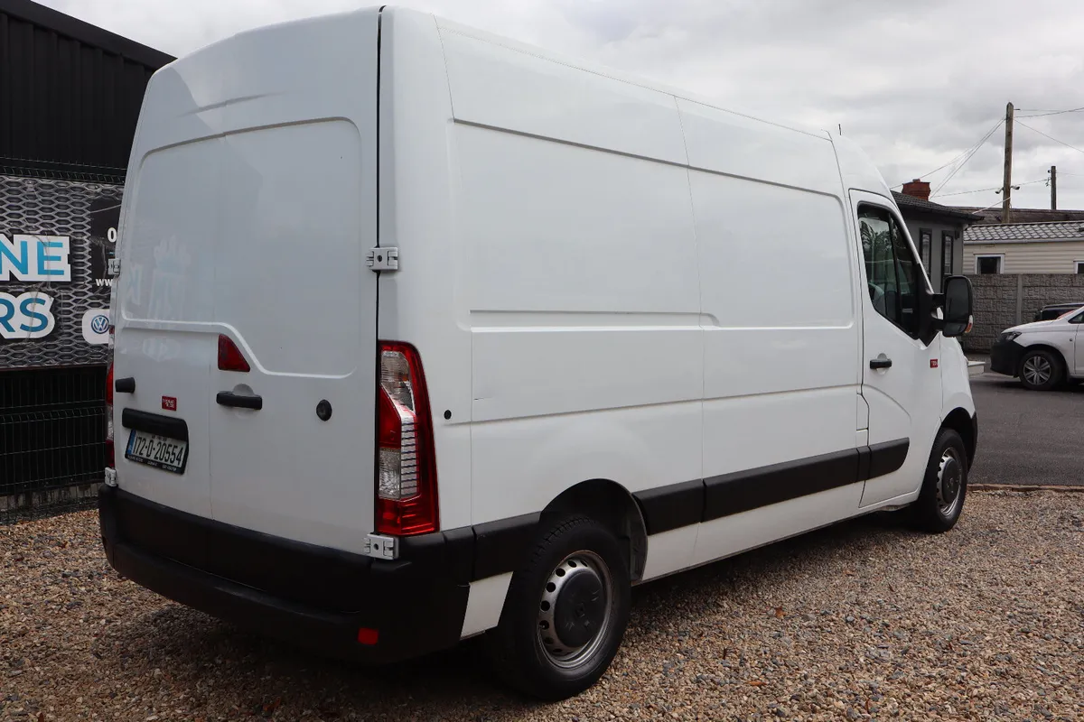 Renault Master 2017 - Image 4