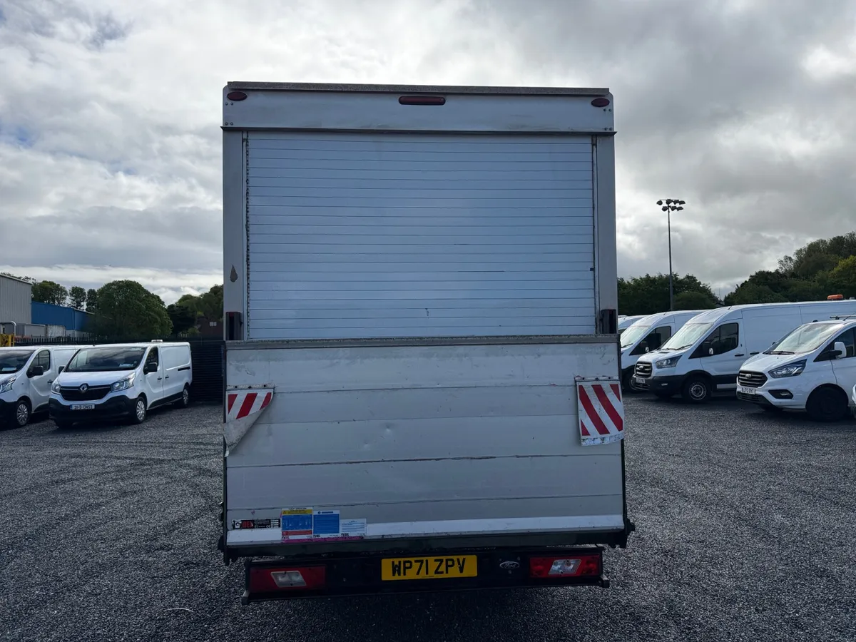2022 Ford Transit Luton Box Van 2.0Tdci RWD 130BHP - Image 4