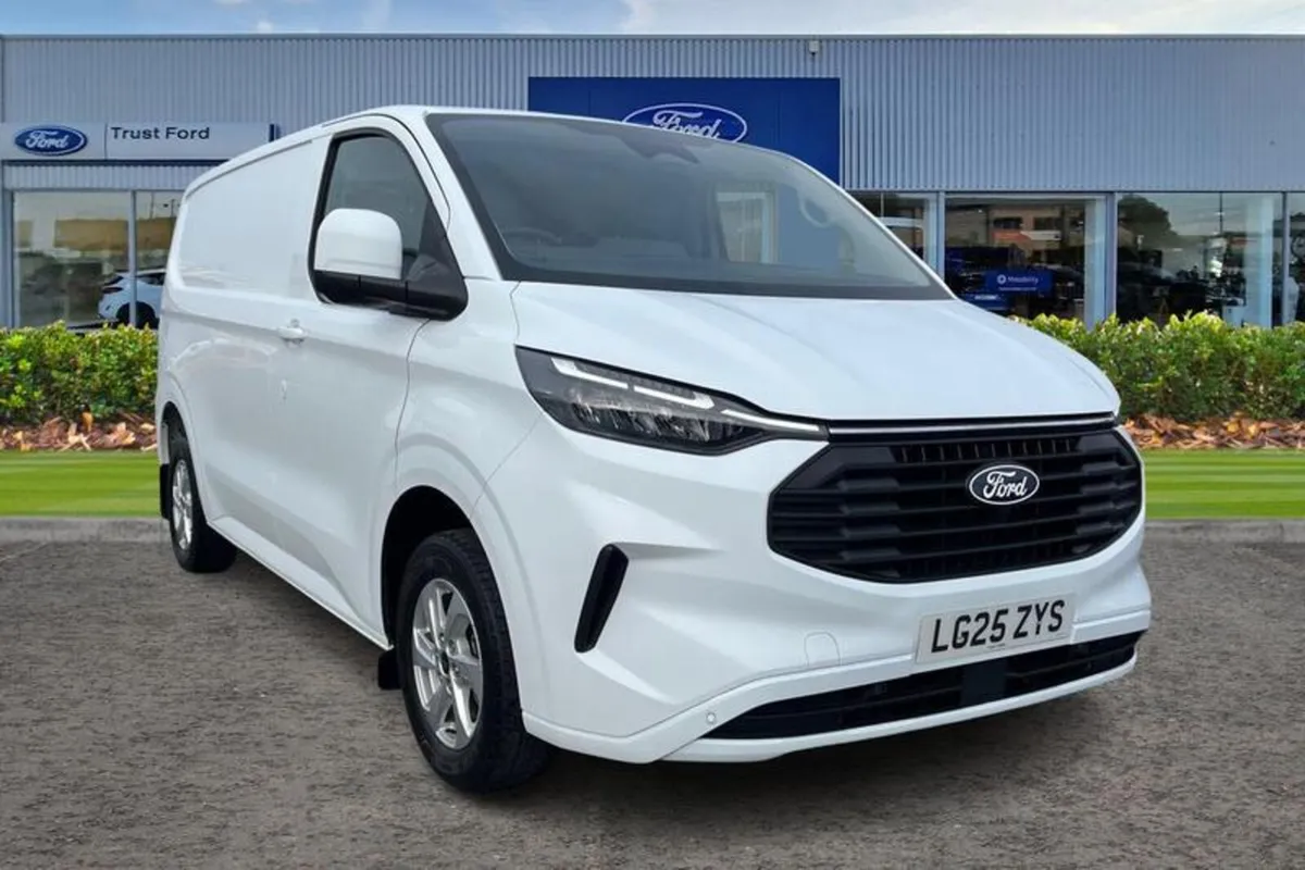 Ford Transit Custom LIMITED - Image 1