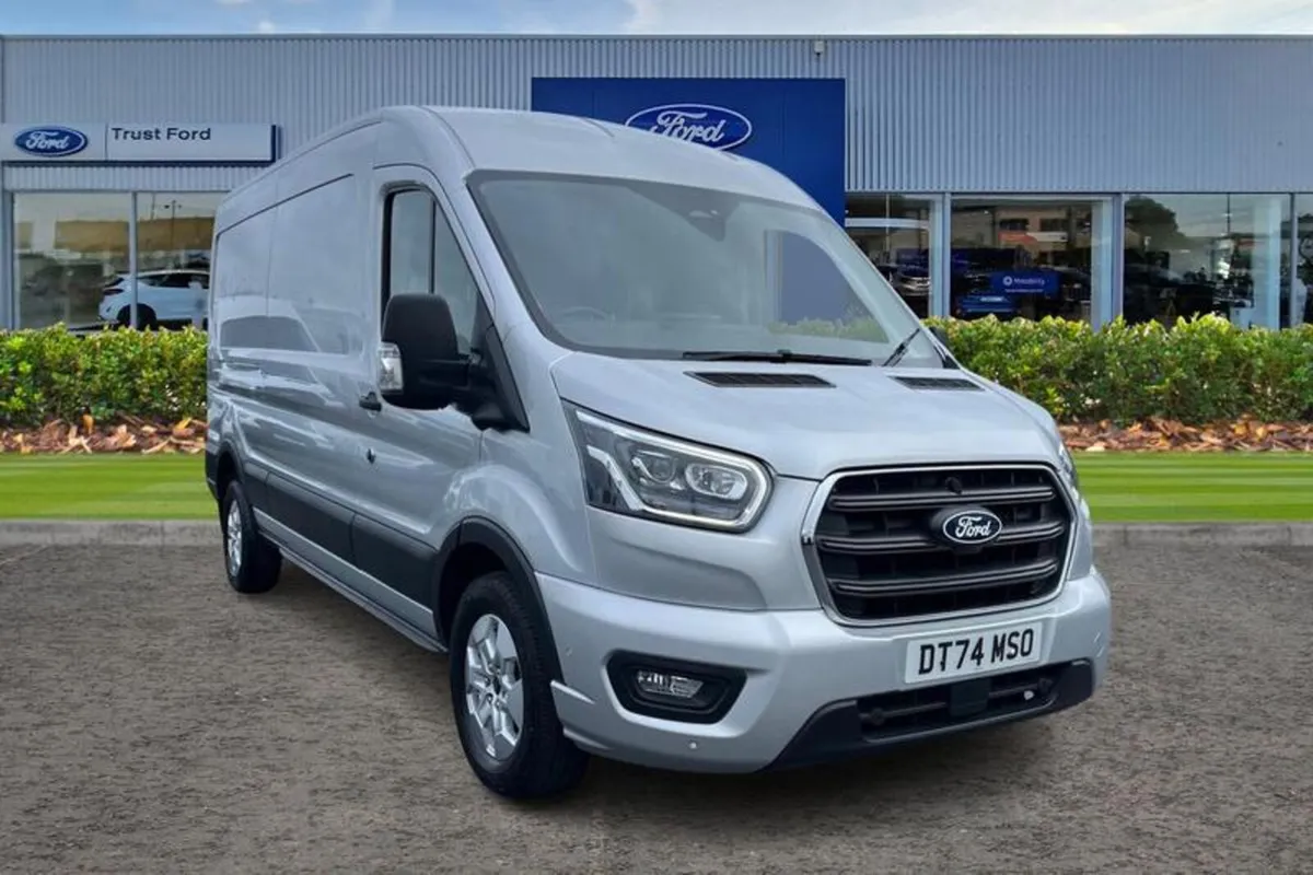Ford Transit LIMITED - Image 1