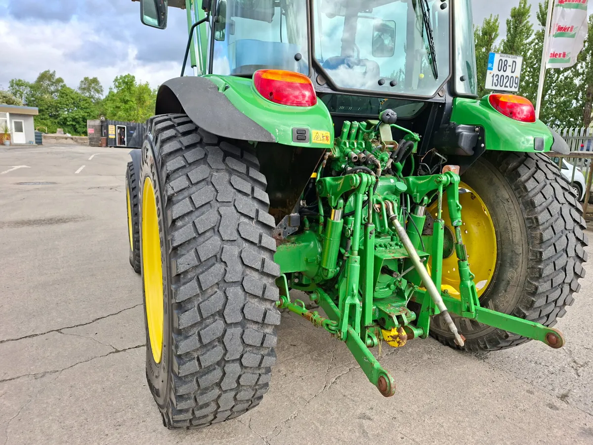 John Deere 5620 tractor and loader - Image 3