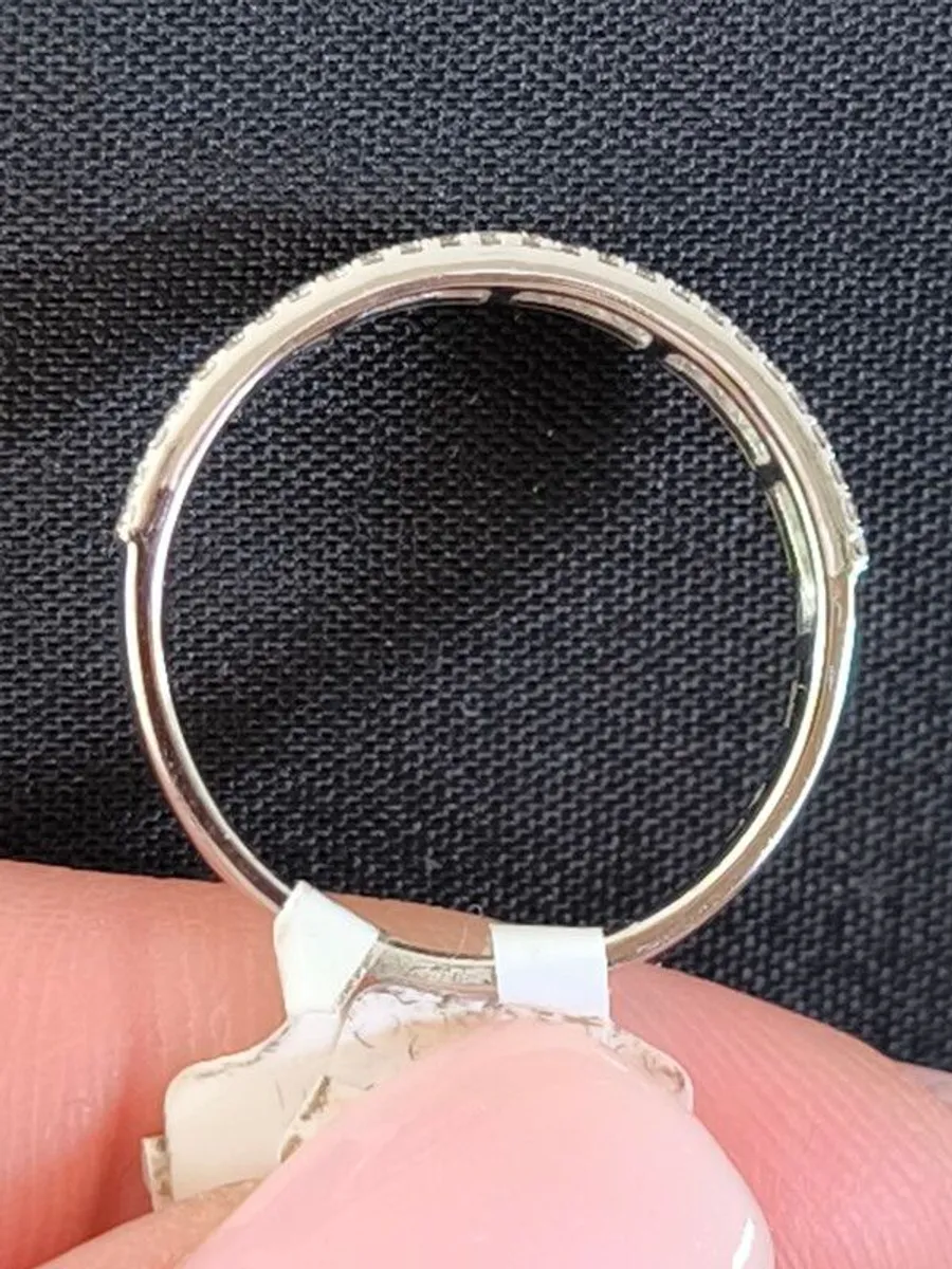 18ct diamond wedding/eternity ring - Image 3