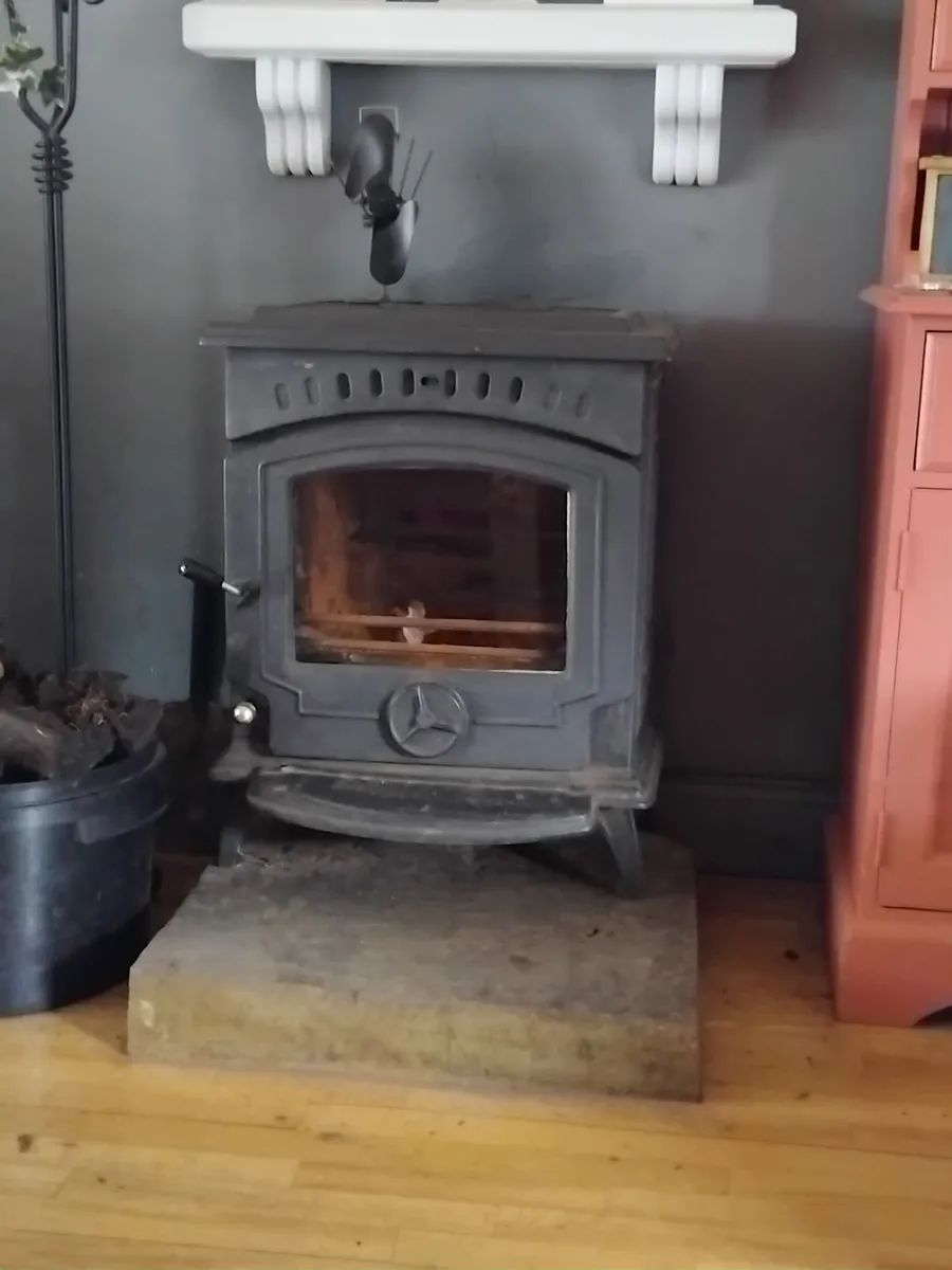 Stanley Tara stove - Image 1