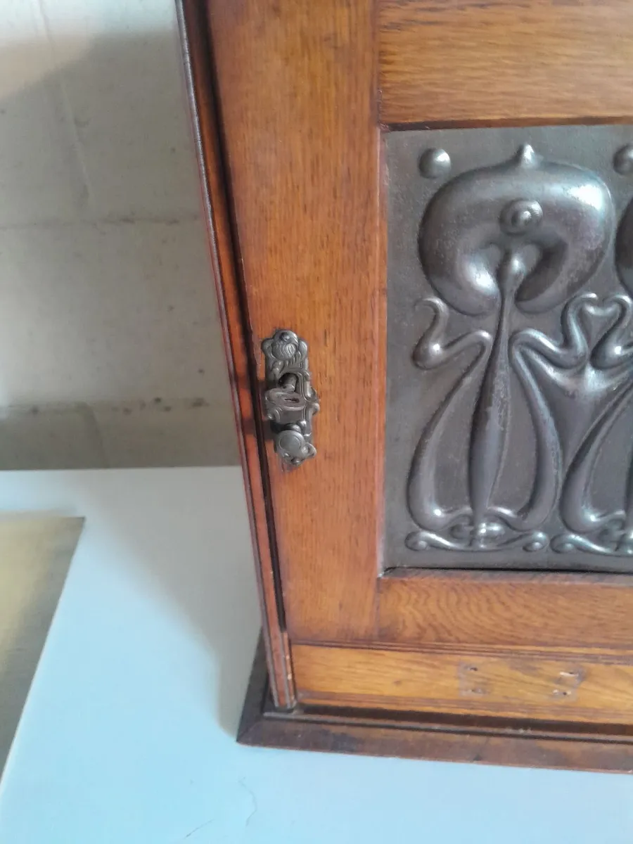 Antique  smokers cabinet - Image 3