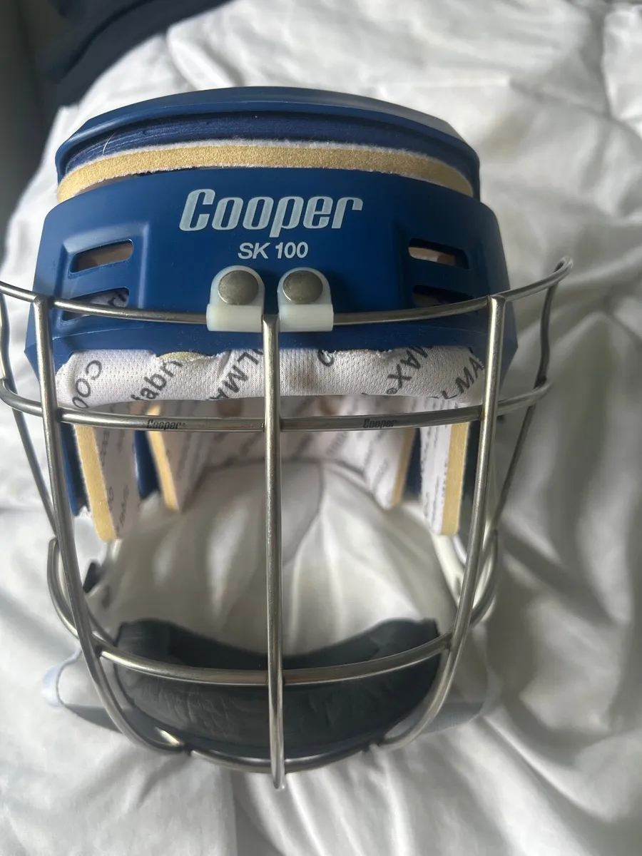 Hurling helmet