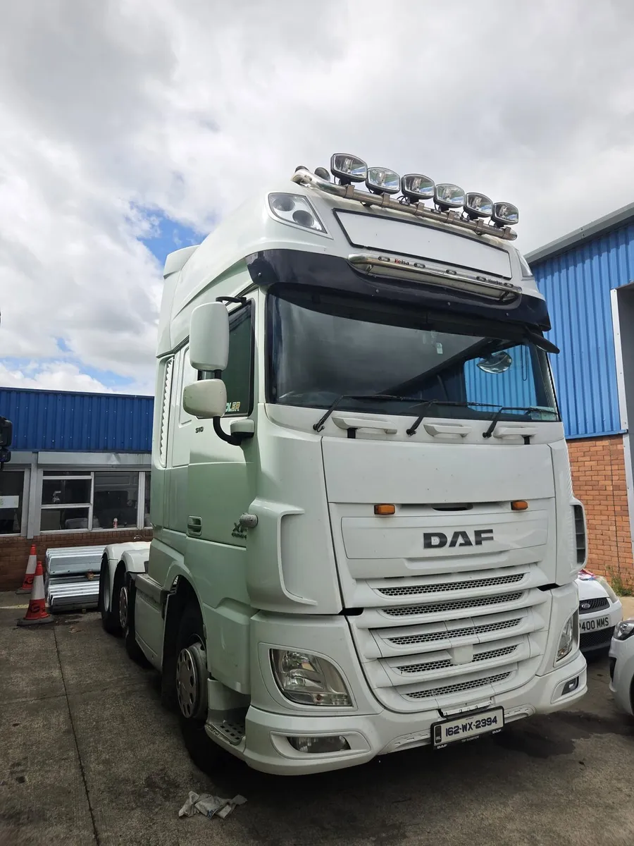 DAF XF 106 - Image 1