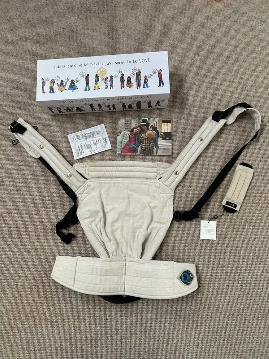 Artipoppe Zeitgeist Spirit Baby Carrier - Image 1