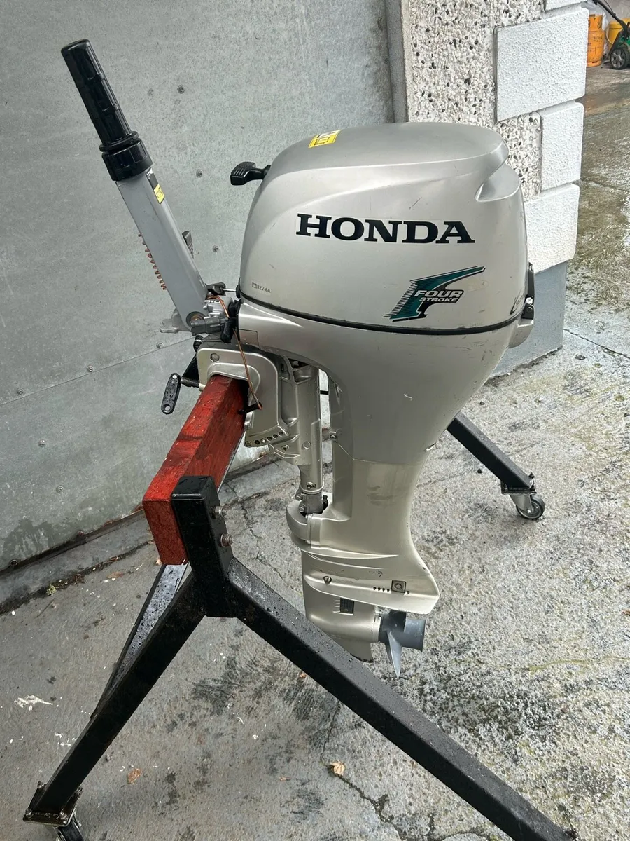 Honda 10hp 4 Stroke Outboard Engine Long Shaft - Image 3