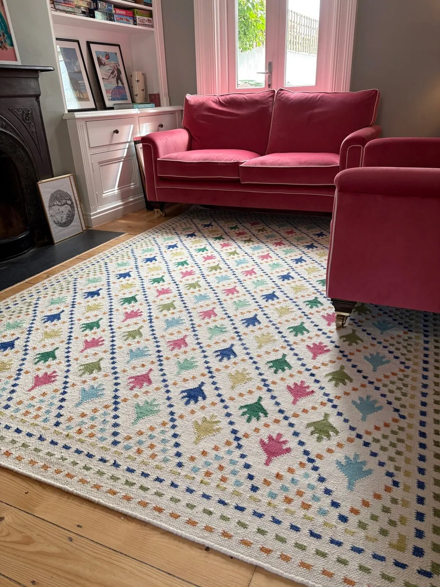 Nina Campbell Multi Paradis Flatweave Rug - Image 2
