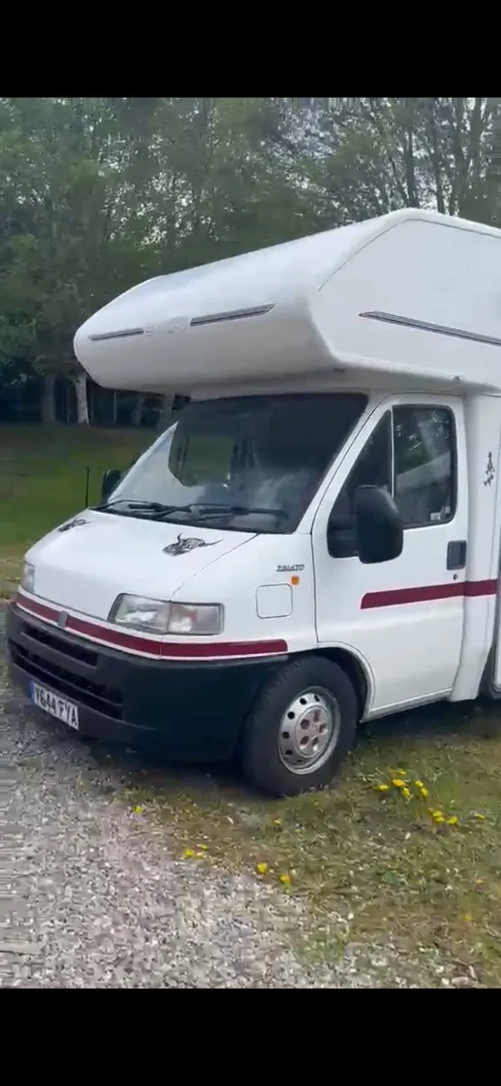 Camper - Image 2