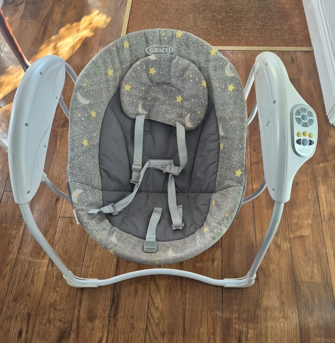 Baby Baths / Baby Chair & Swing / Moses Basket - Image 1