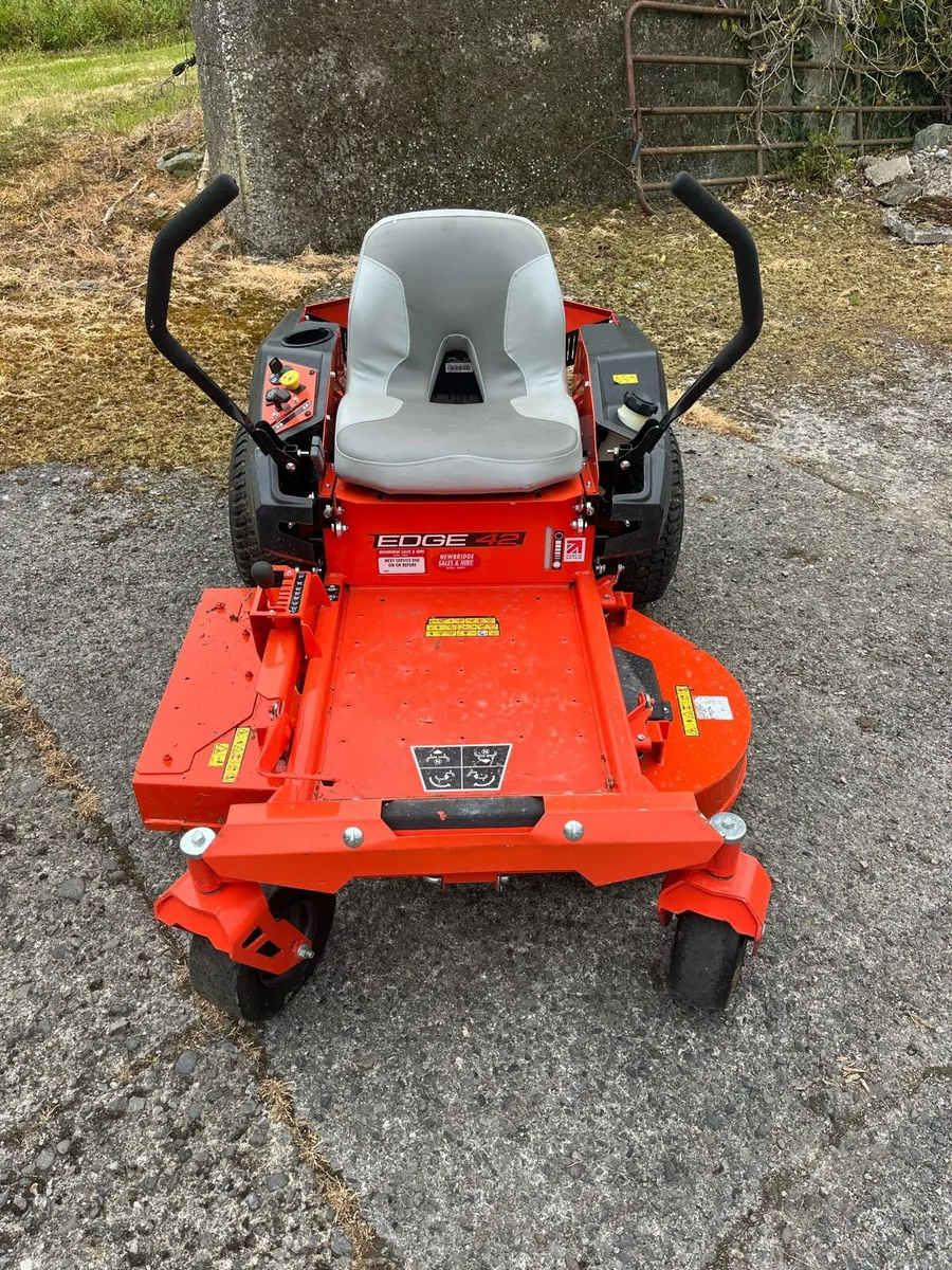 Ariens 42” Zero Turn Mower - Image 3