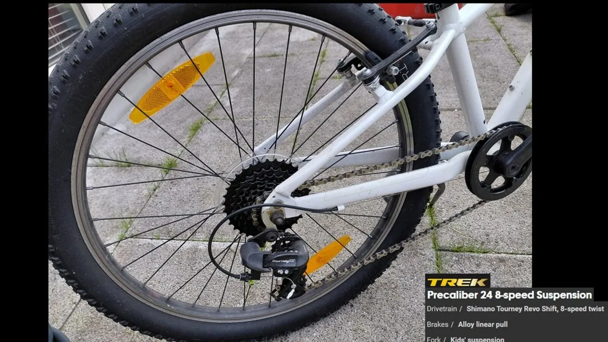 Trek Precaliber 24'' Mountain Hybrid Girls Bike - Image 4