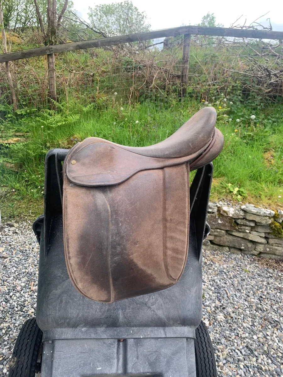 Ideal Ramsey 18 inch wide fit saddle - Image 1