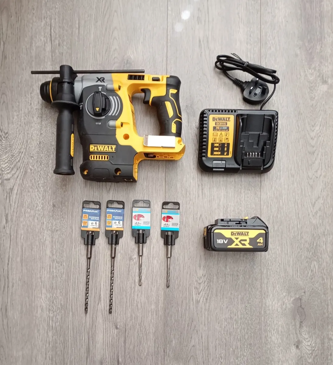 DeWalt dch273 SDS Masonry Drill (New) - Image 1