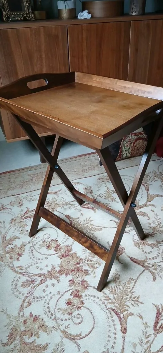Side Table Laura Ashley - Image 4