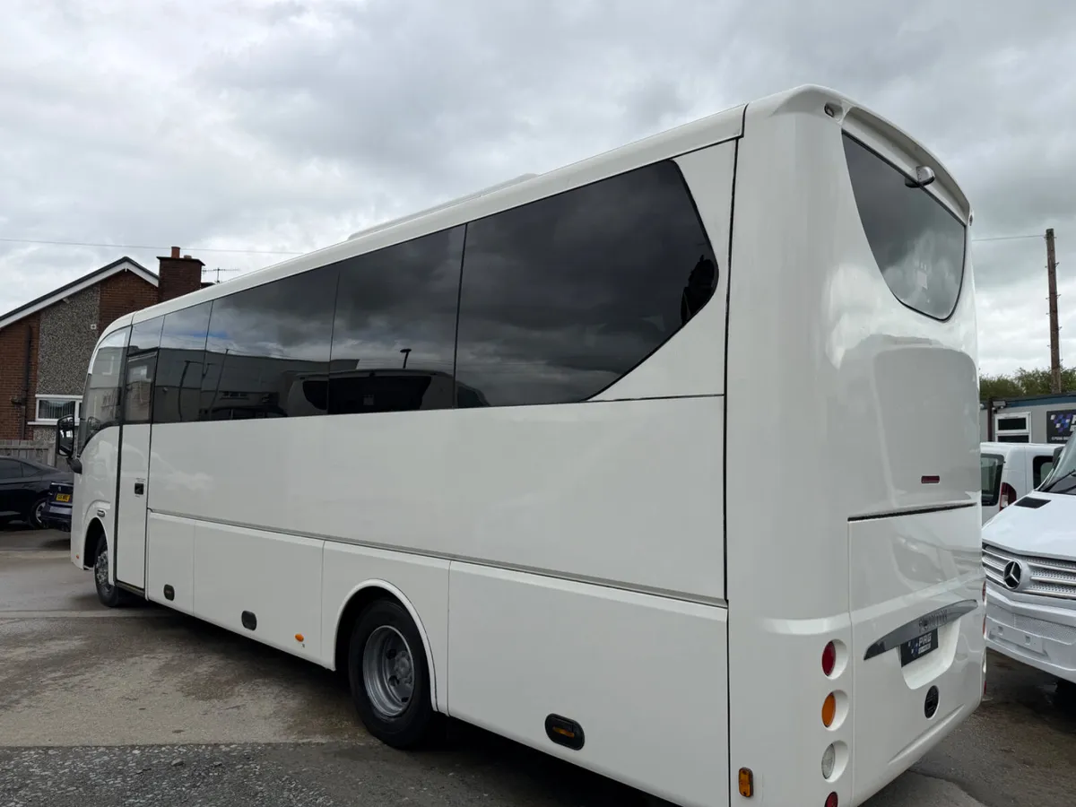 2015 MERCEDES CHEETAH- ONLY 56,000 miles!!! - Image 4
