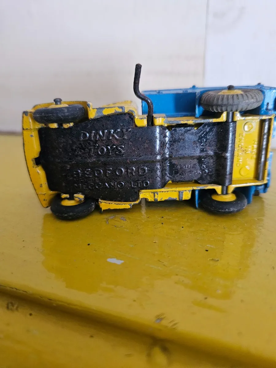 Dinky 1950's Bedford Truck - Image 3