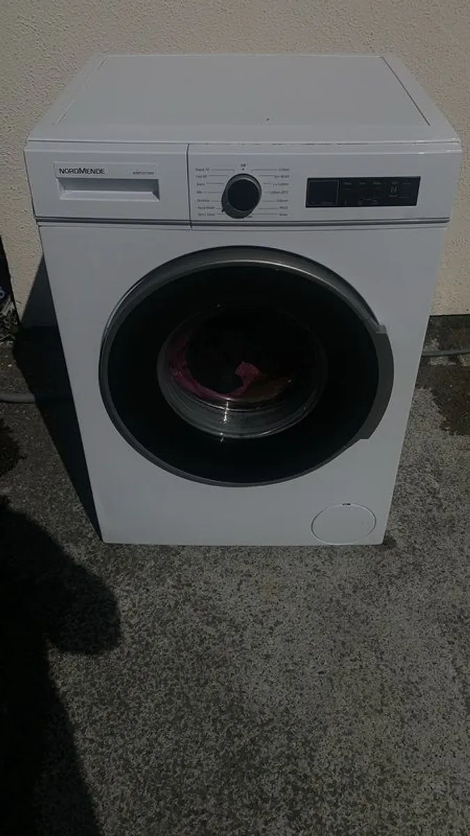 washing machine. Appliance repair