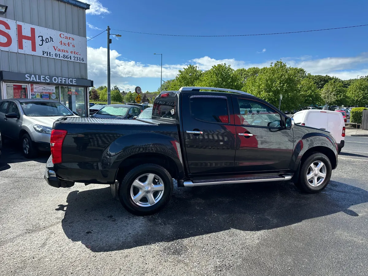 Isuzu D-Max Automatic 2.5 Diesel DOE - Image 4