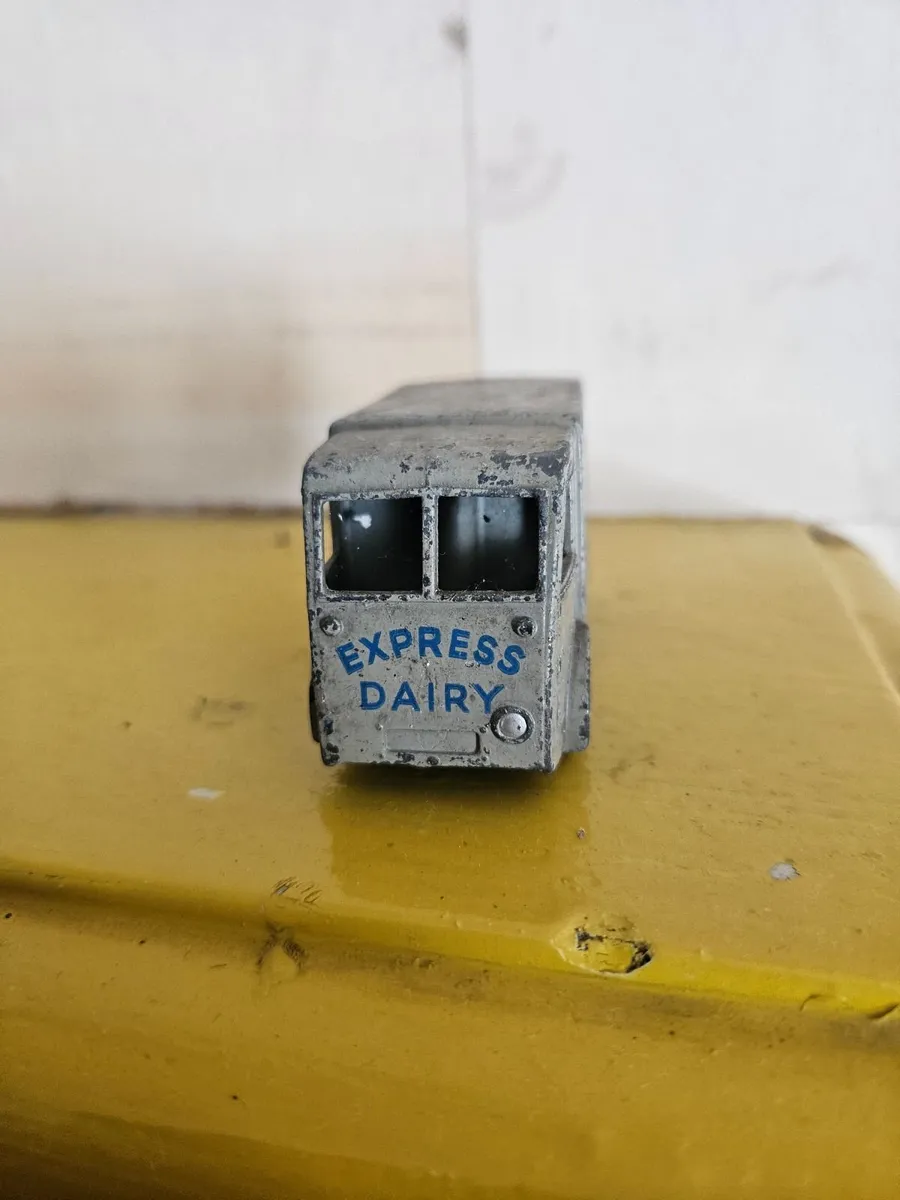 Dinky 1950's Milk Float - Image 1