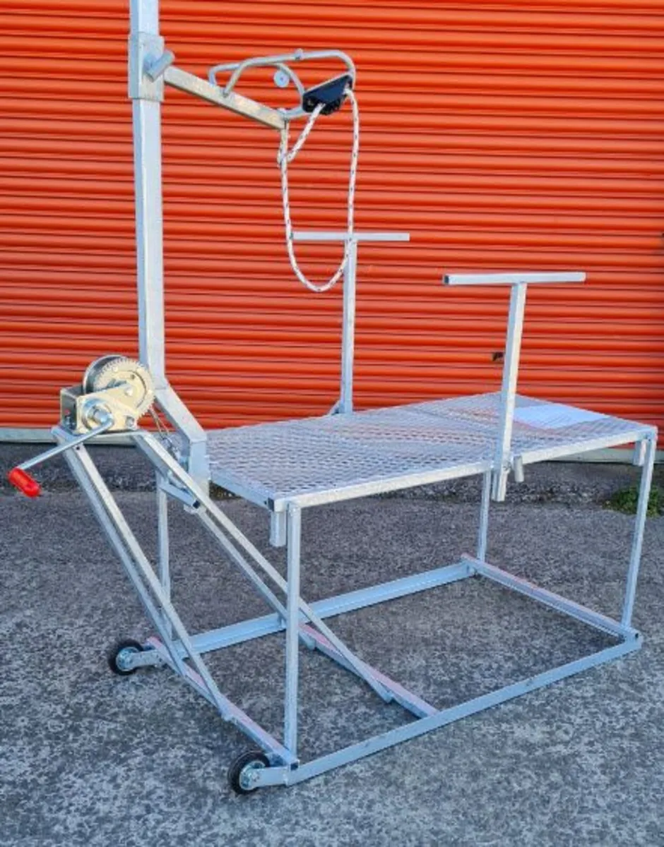 Dressing Table including Headstock