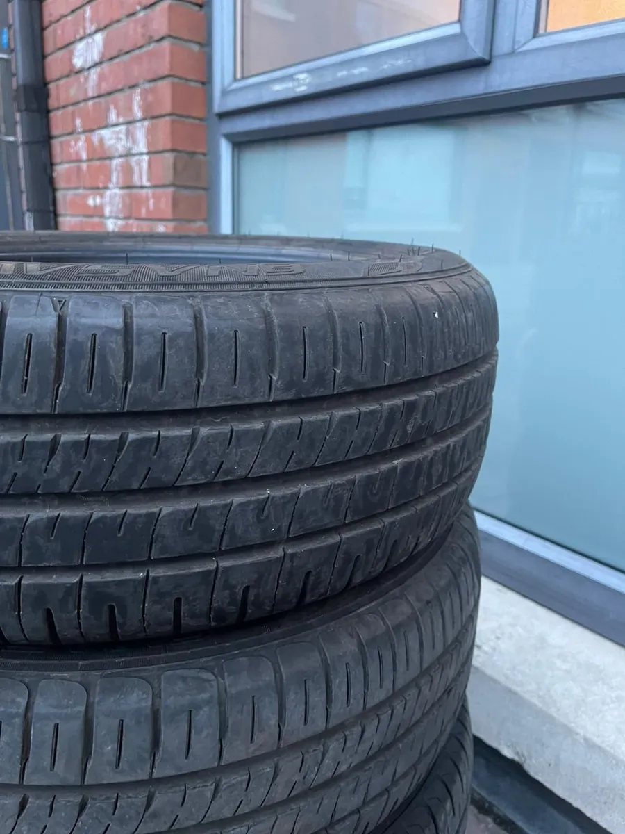 205/55R16 91V - Image 4