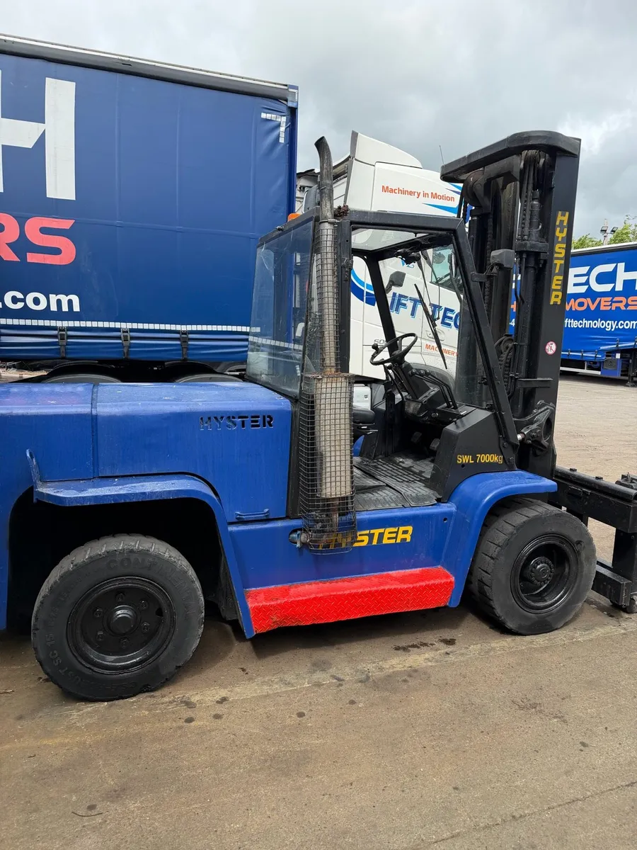 7 ton Hyster - Image 2