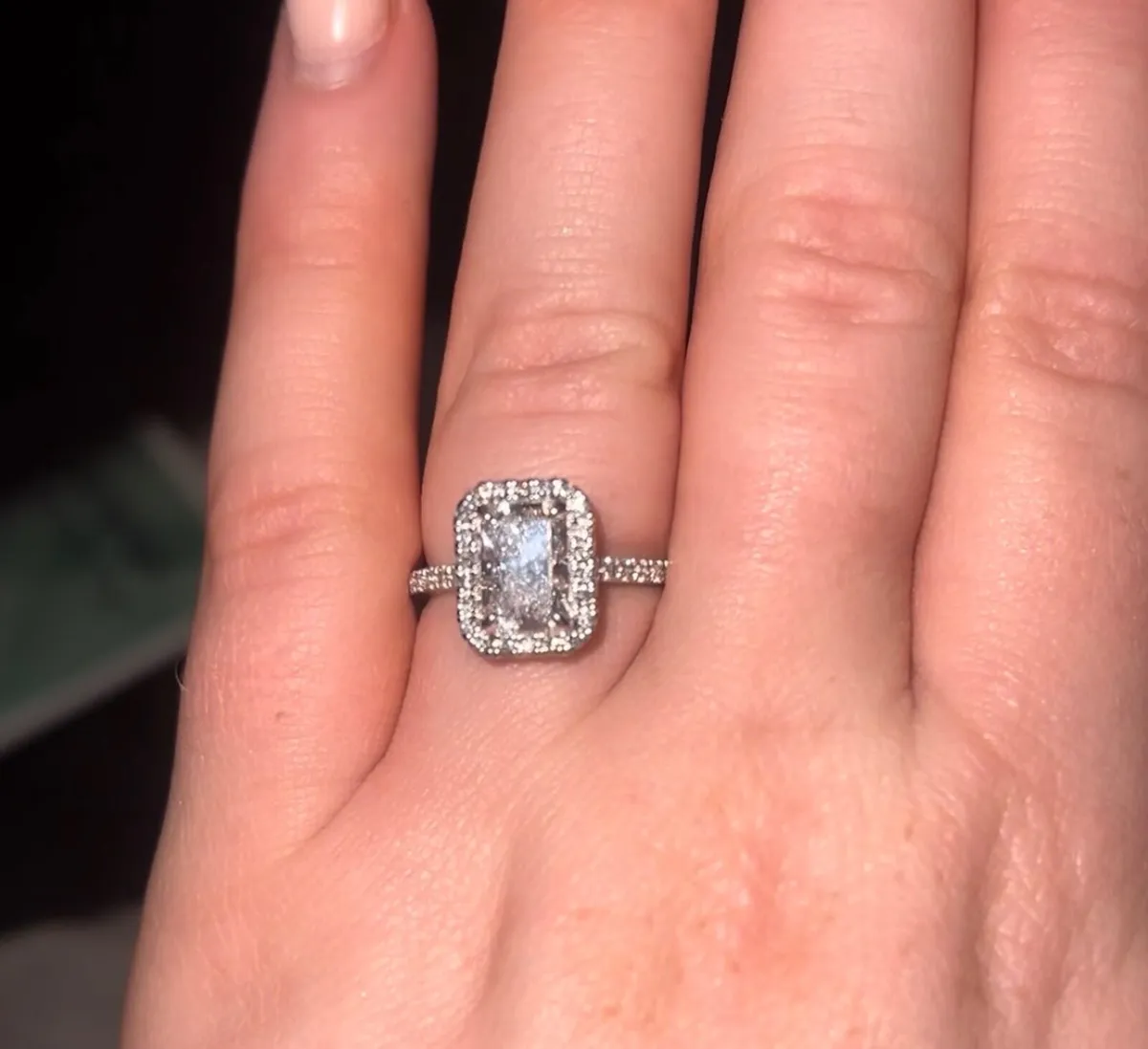 Engagement ring - Image 2