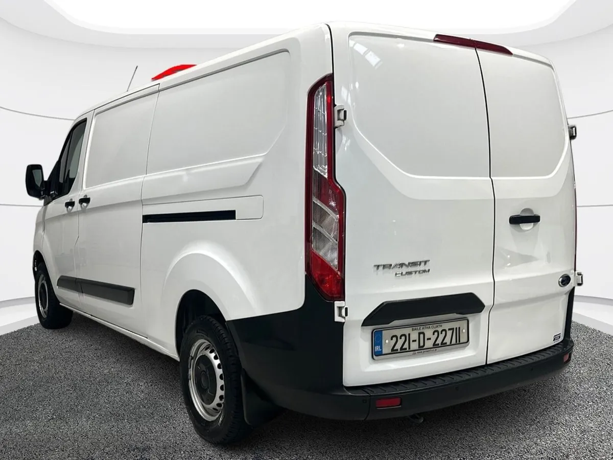 Ford Transit Custom *NEW WET BELT* 300 L BASE 2.0t - Image 4