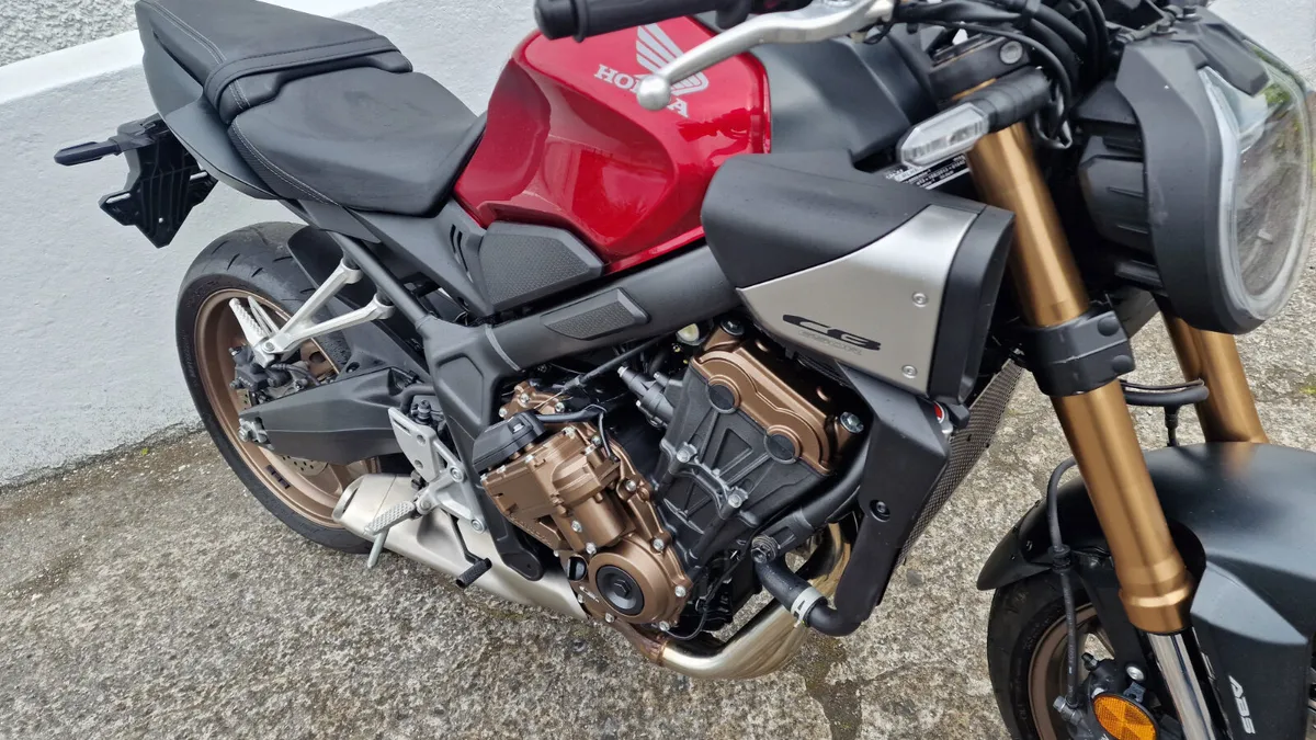 CB650R @ Doyles Athlone - Image 3