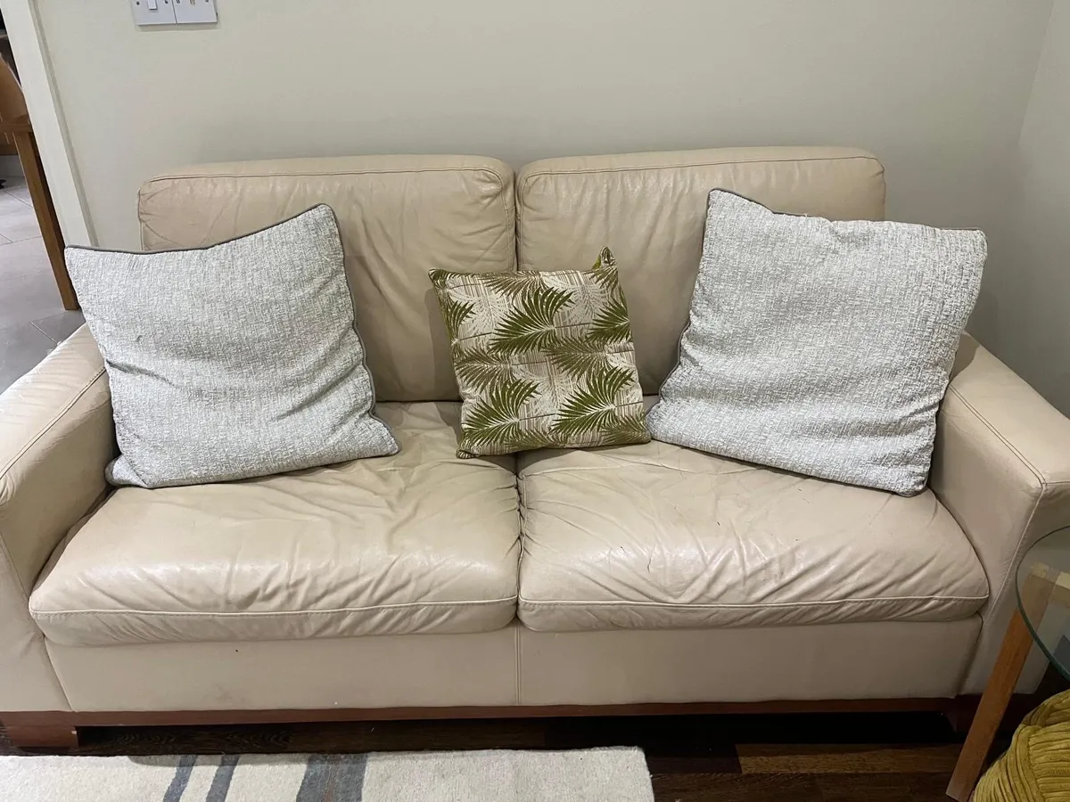 Couches & armchair - Image 1