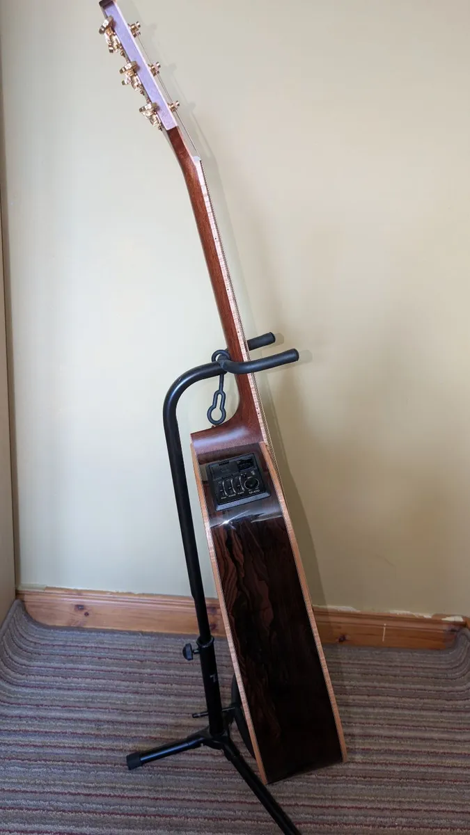 Acoustic Guitar (Takamine gd90ce-zc) - Image 4