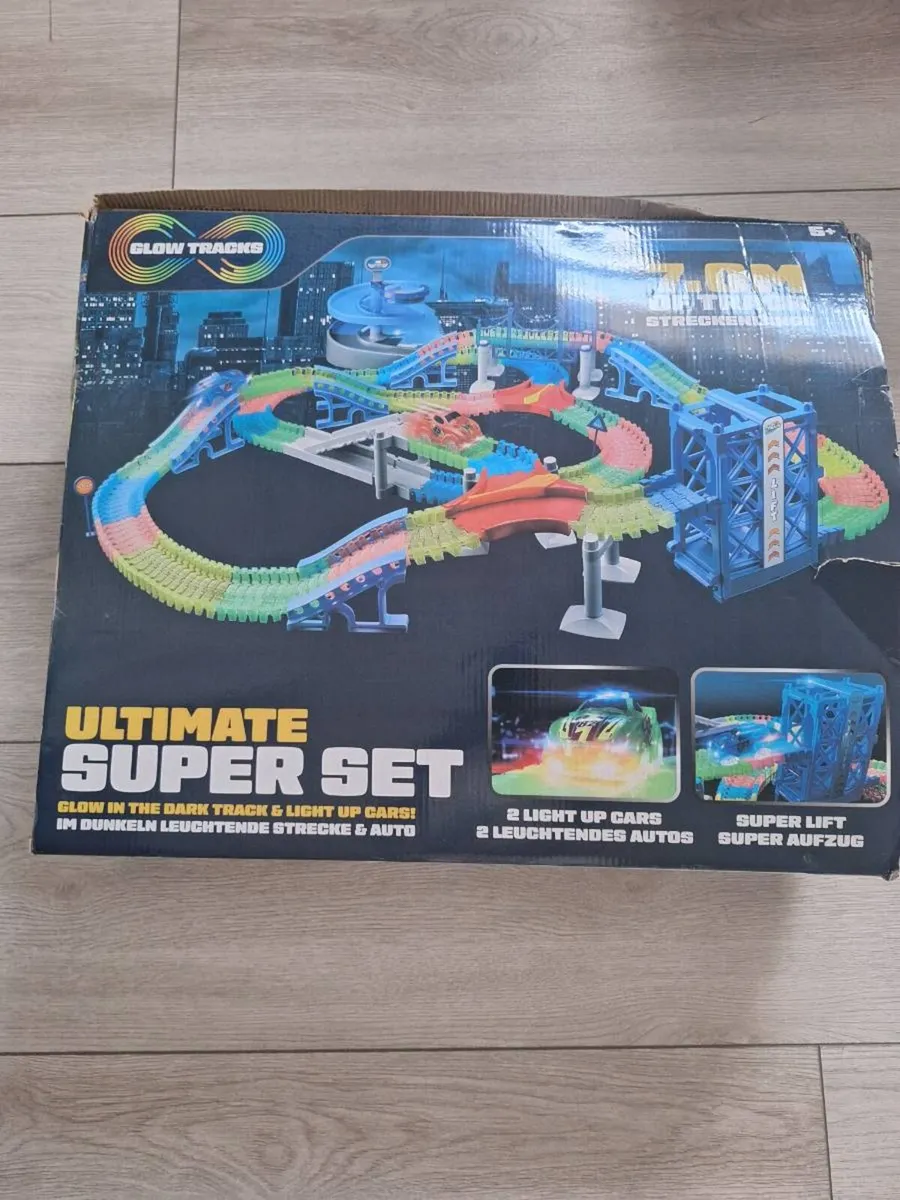 Ultimate Super Set - Image 2