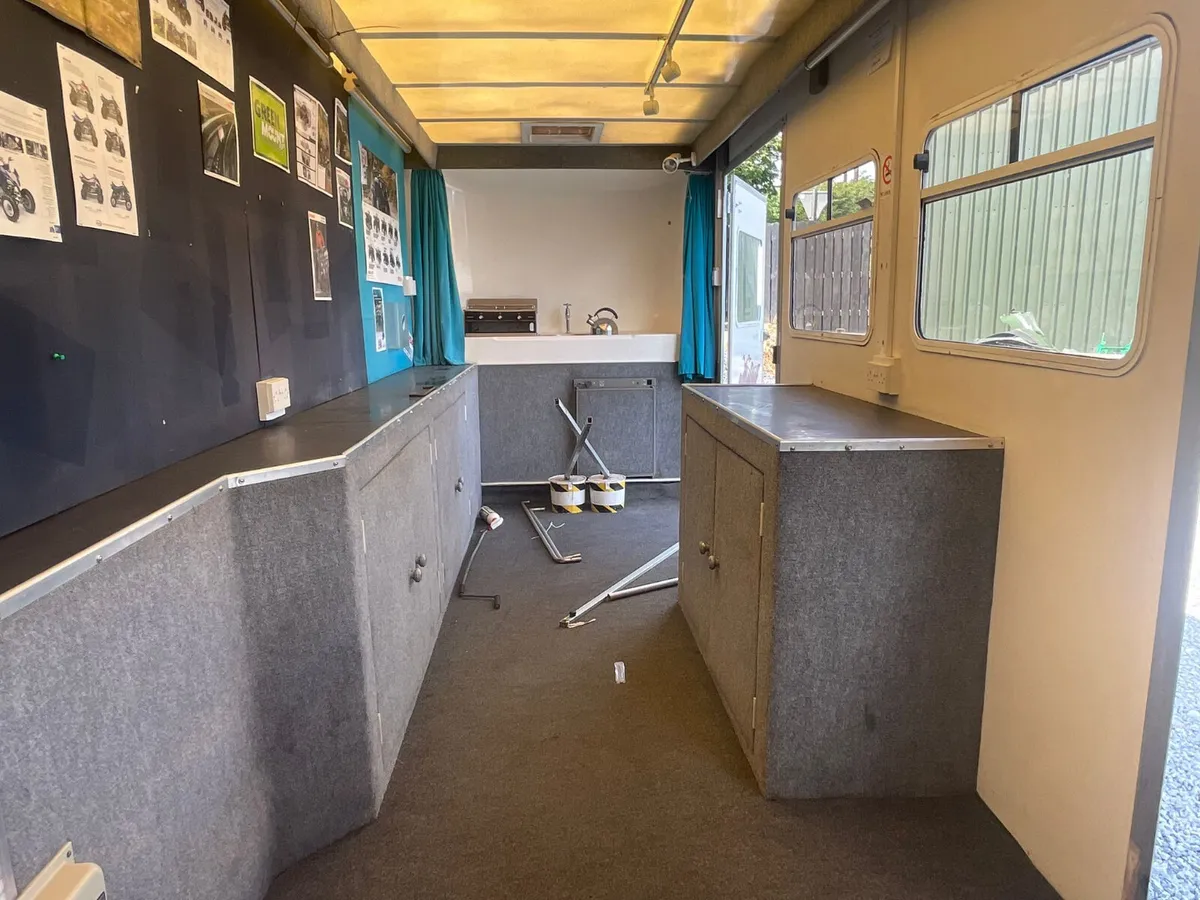 Exhibition trailer/ display trailer - Image 3