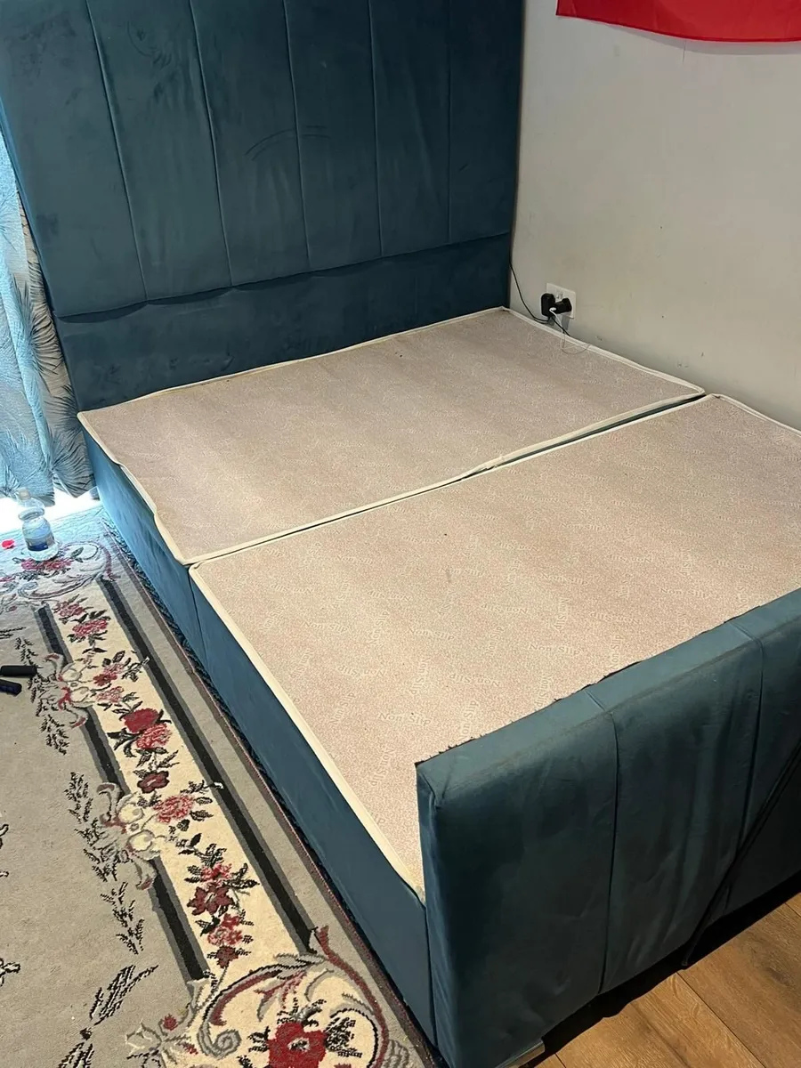 Bed - Image 4