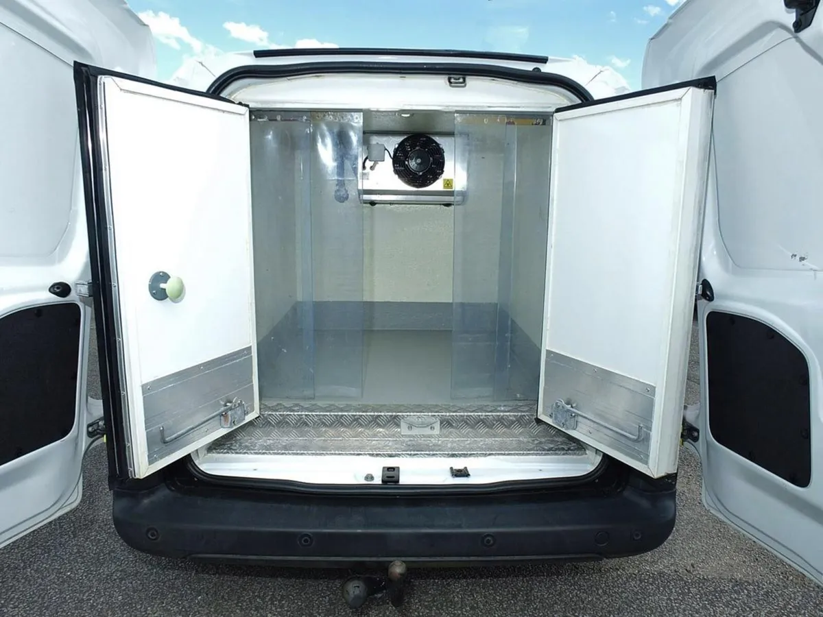 2017 Citroen Berlingo Refrigerated Van - Image 2