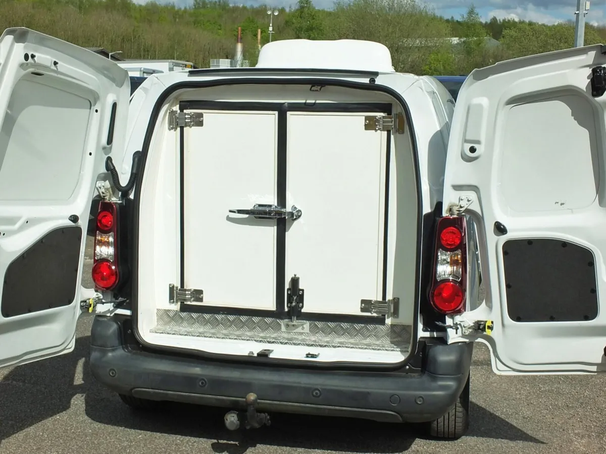 2017 Citroen Berlingo Refrigerated Van - Image 4