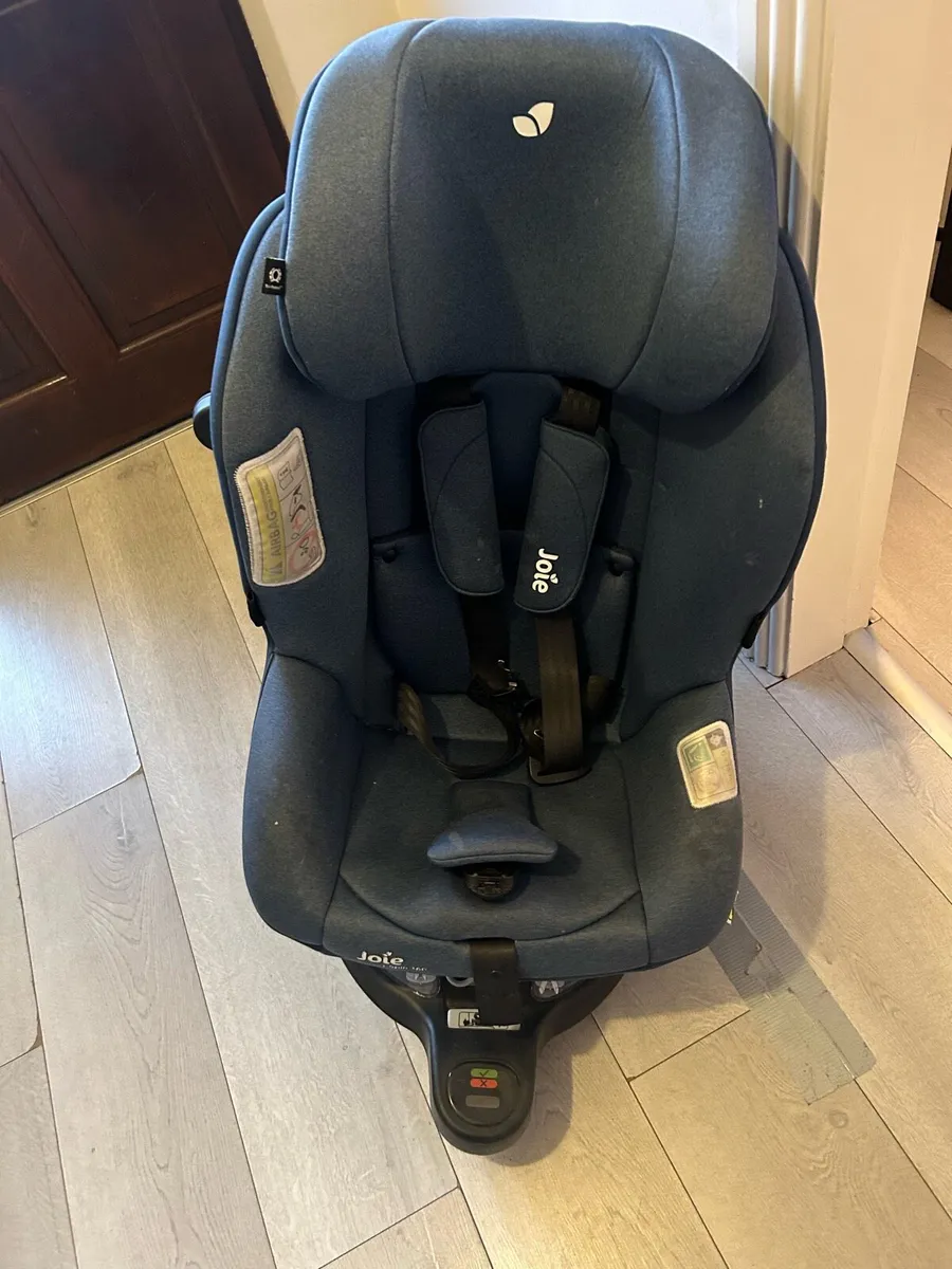Joie 360 car seat - Image 3