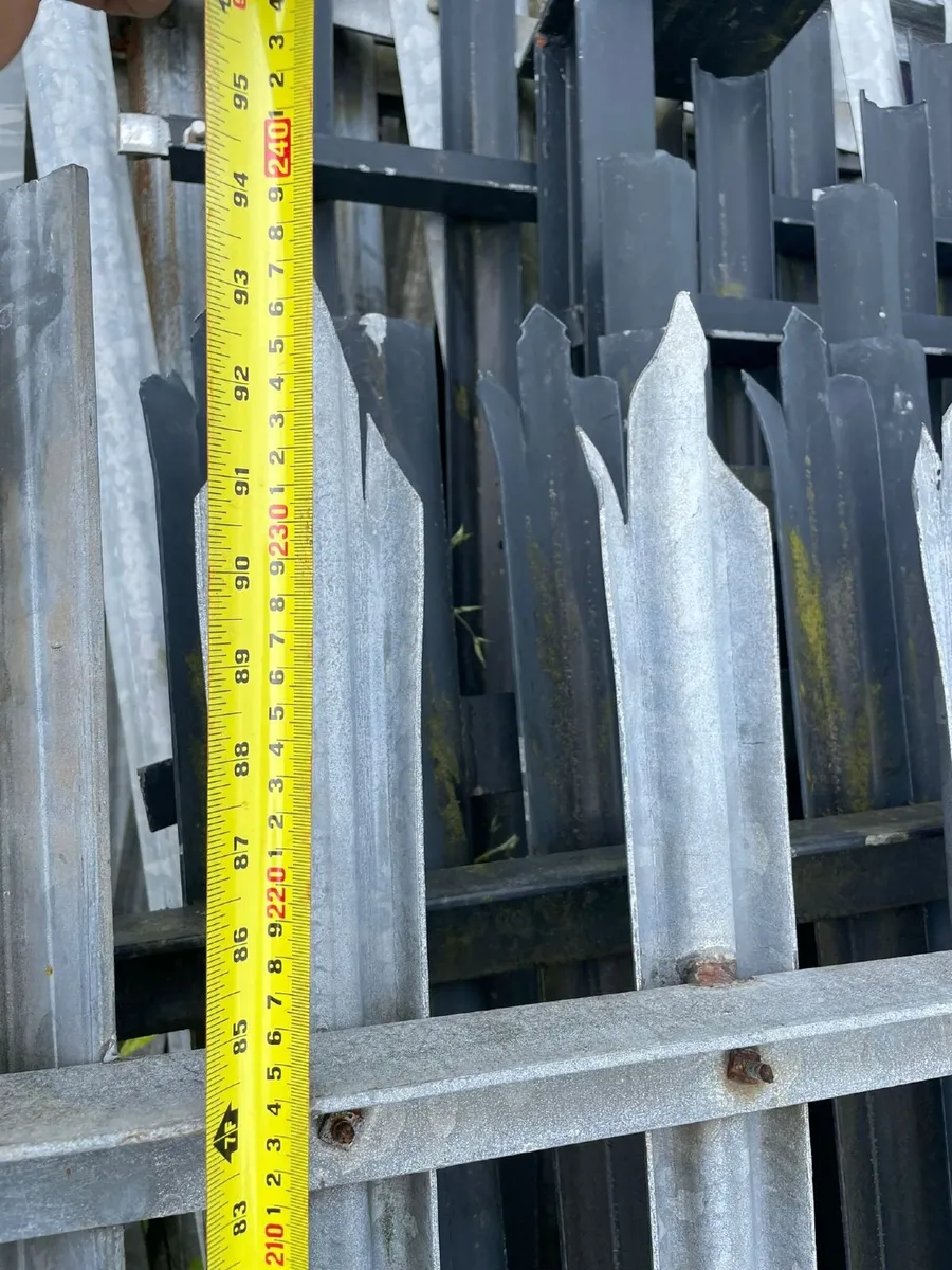 Security \Palisade Fencing - Image 4