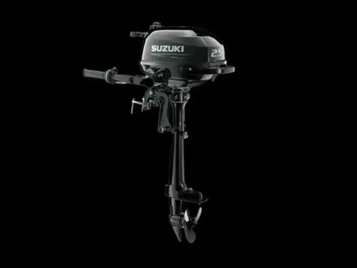 Suzuki Outboard Engines - Image 4