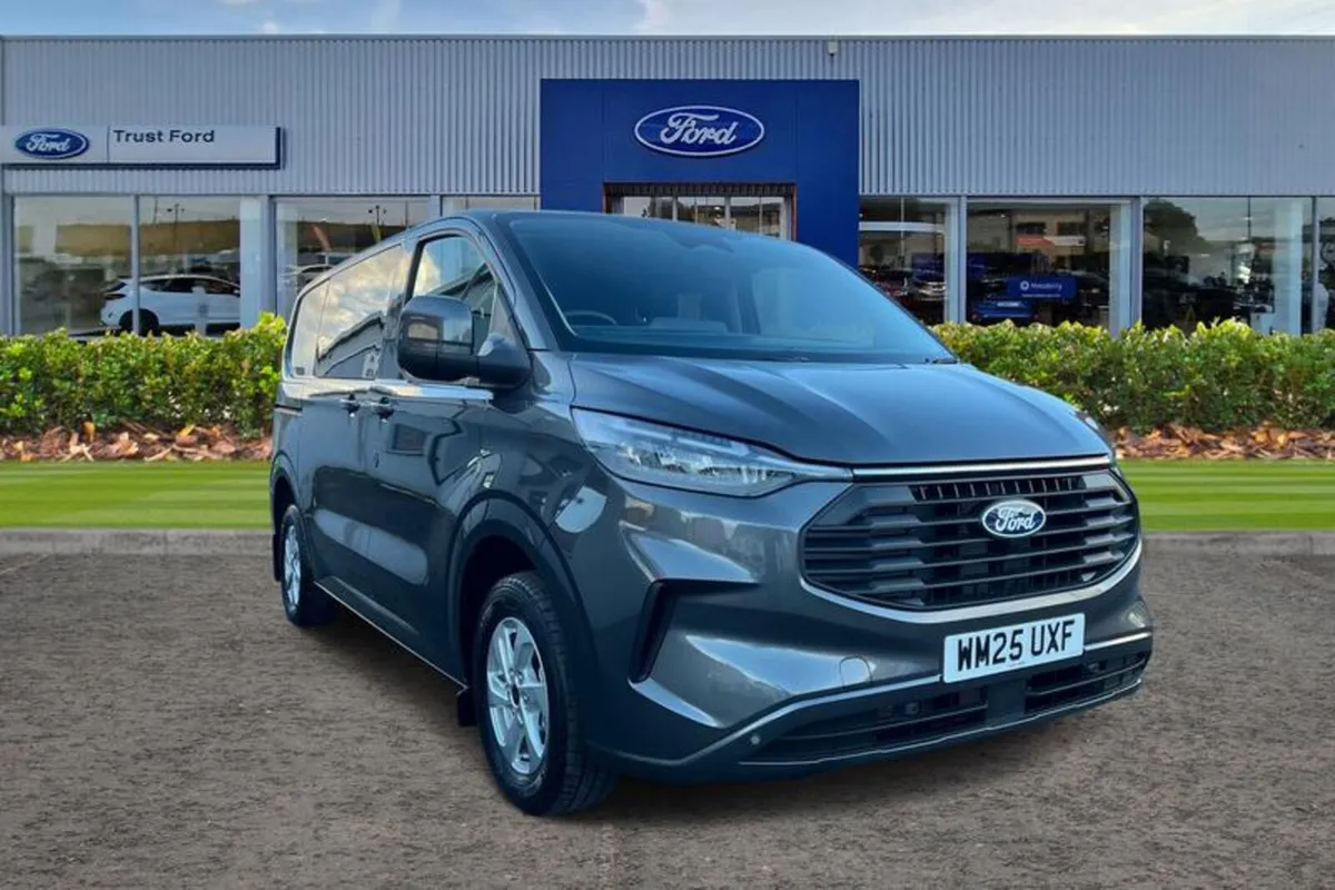 Ford Transit Custom LIMITED - Image 1