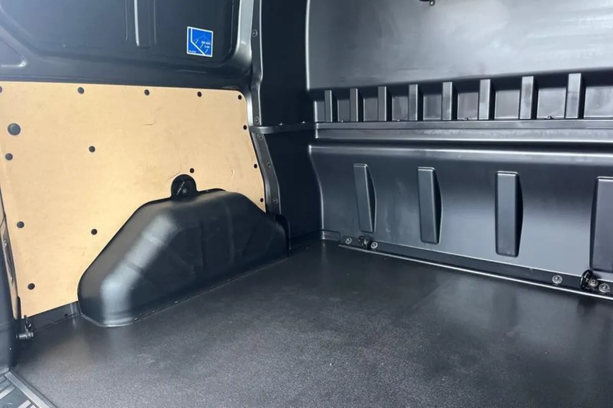 Ford Transit Custom MSRT - Image 4