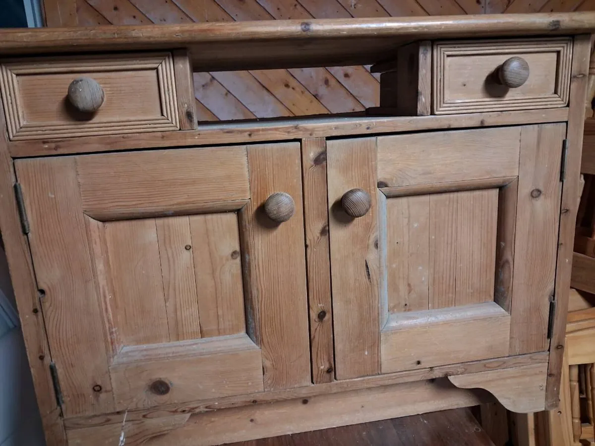 TV unit - Image 1