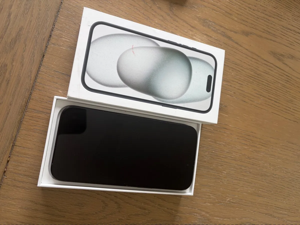 iPhone 15 128GB - Image 3
