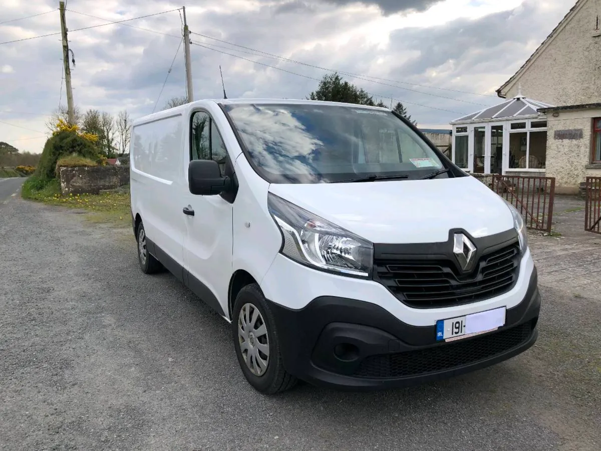 2019 RENAULT TRAFIC DCI 120 Business LWB - Image 1